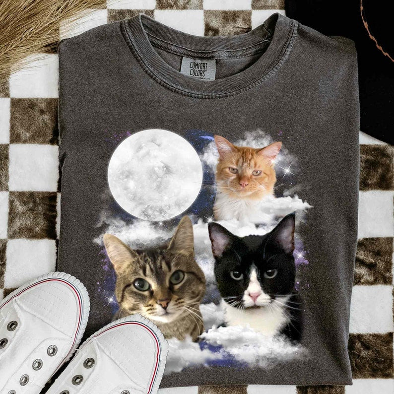 Customized Photo Cat And Moon Comfortable Color Shirt, Cat Lover T-Shirt